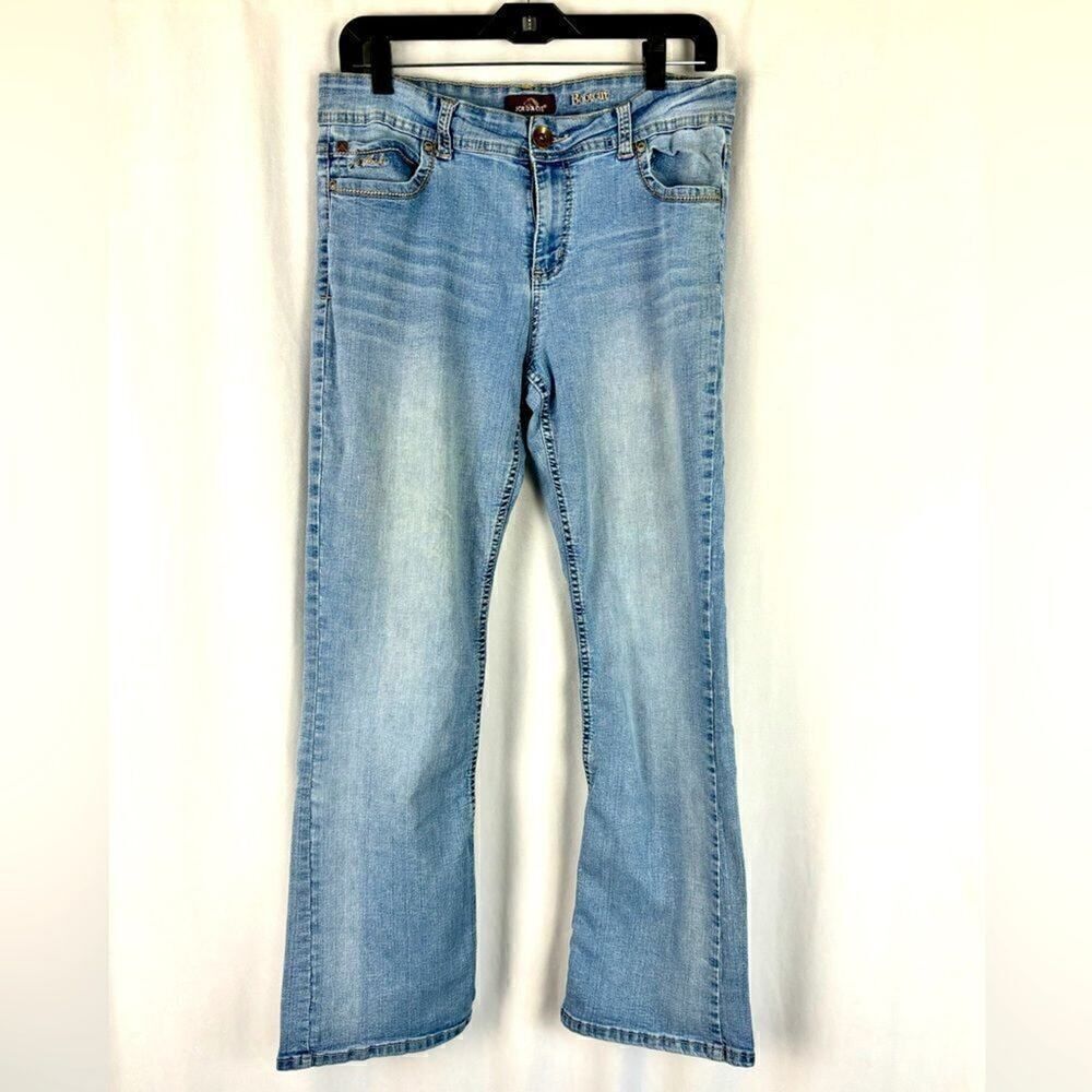 Jordache Bootcut Mid Rise Jeans Light Wash size 14  31”x29”
